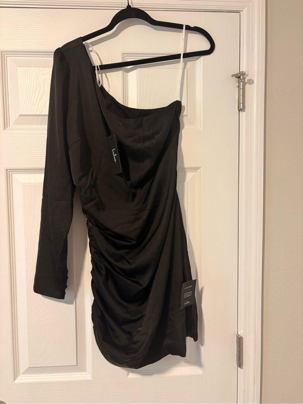 Lulu's Black One-Shoulder Ruched Asymmetric Mini Dress